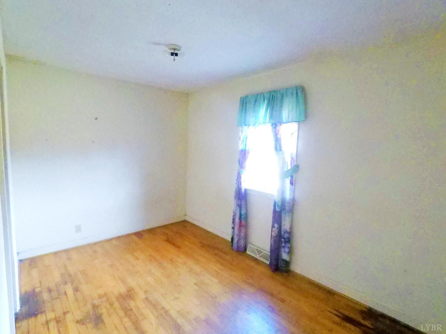 300 Buck Track Road Gretna, VA 24557 - Photo 11 of 35 Gallery Image 11