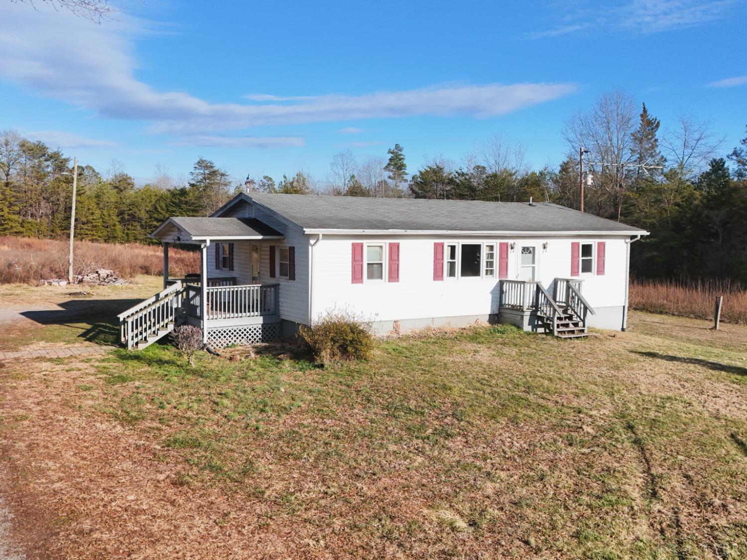 300 Buck Track Road Gretna, VA 24557 - Photo 25 of 35 Gallery Image 25