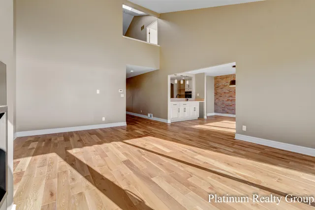 $840,000 | 15762 North Prospect Point Drive, Spring Lake, MI 49456