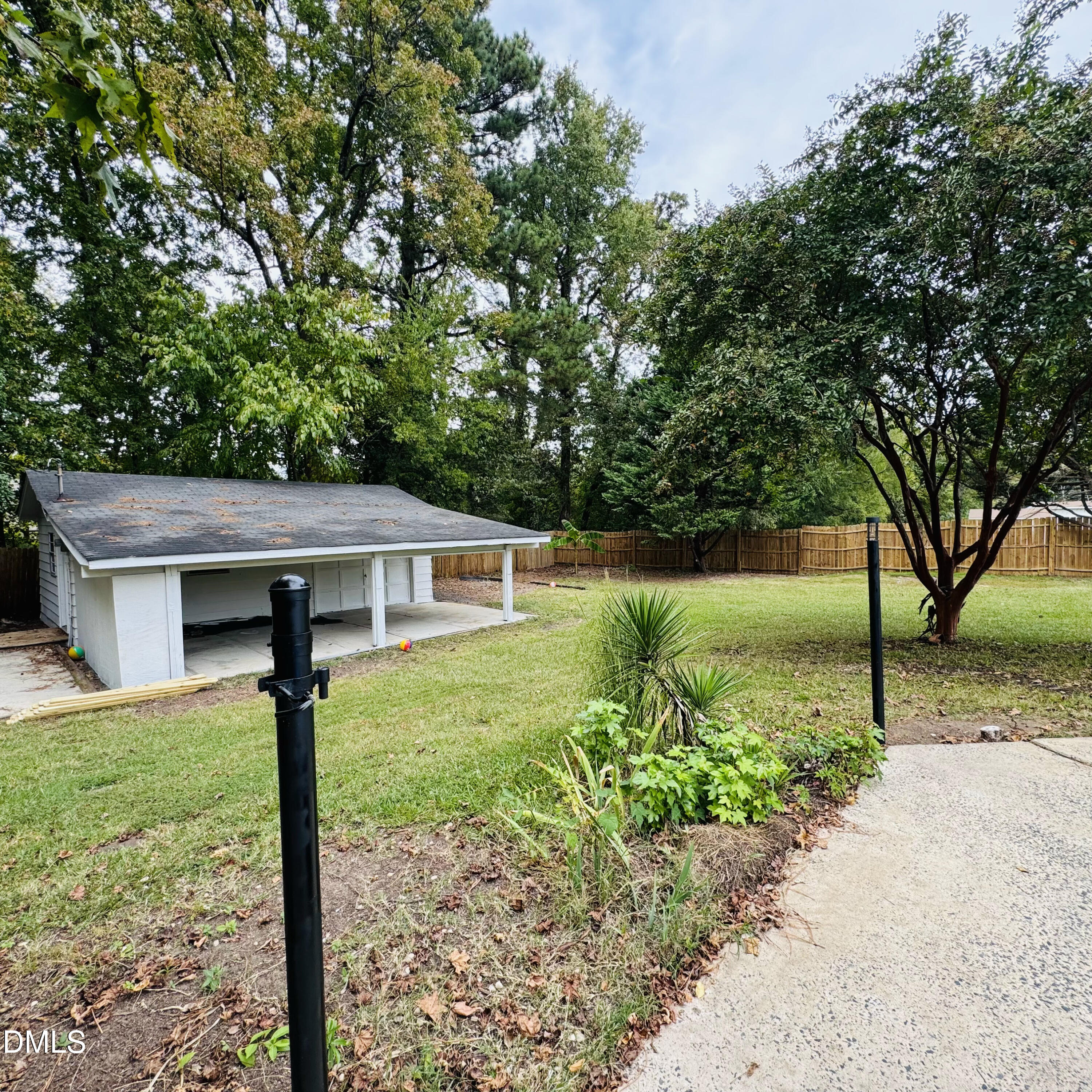 1716 Stage Road Durham, NC 27703 - Photo 17 of 42 IMG_9349.heic