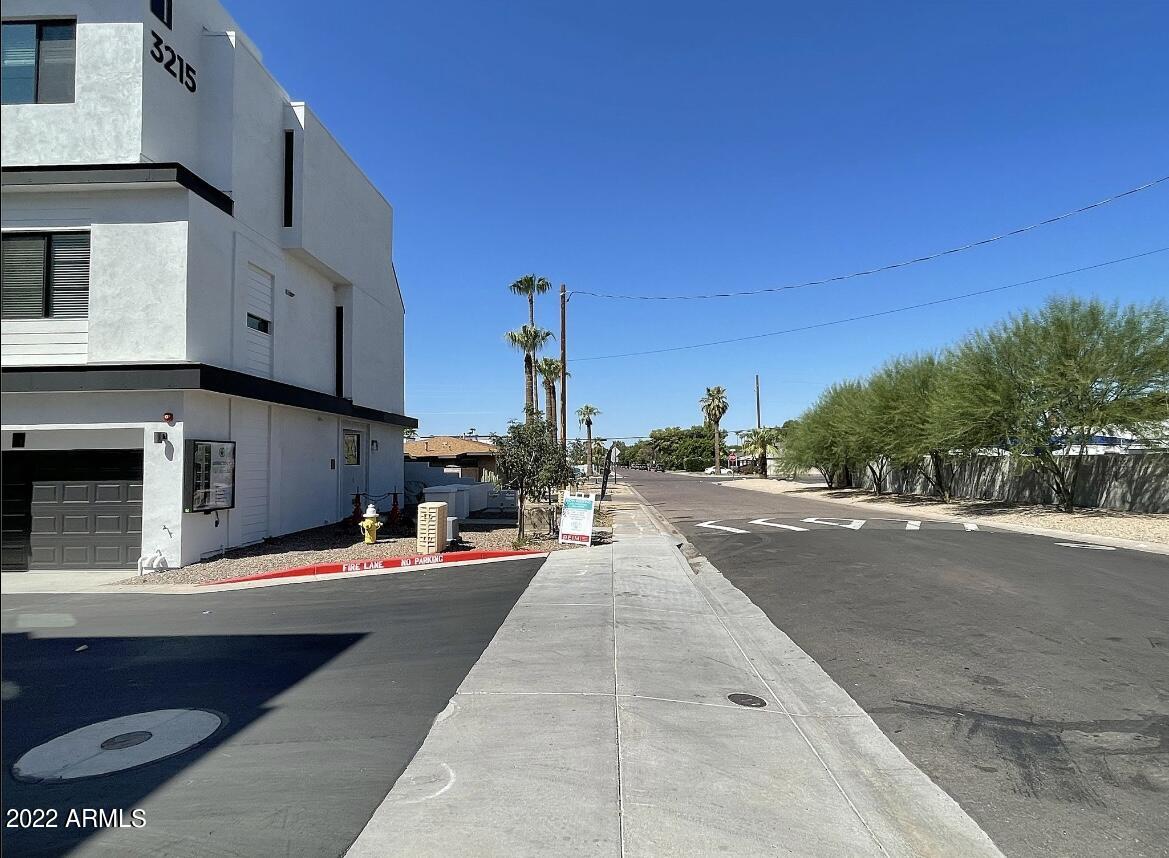 3215 East Flower Street, Unit 2 Phoenix, AZ 85018 - Photo 58 of 59 IMG_0537