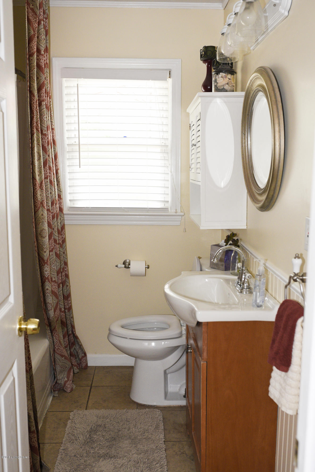 8200 Virginia Road Louisville, KY 40258 - Photo 23 of 50 Bathroom