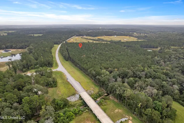 $72,000 | 42 Highway 42, Richton, MS 39476