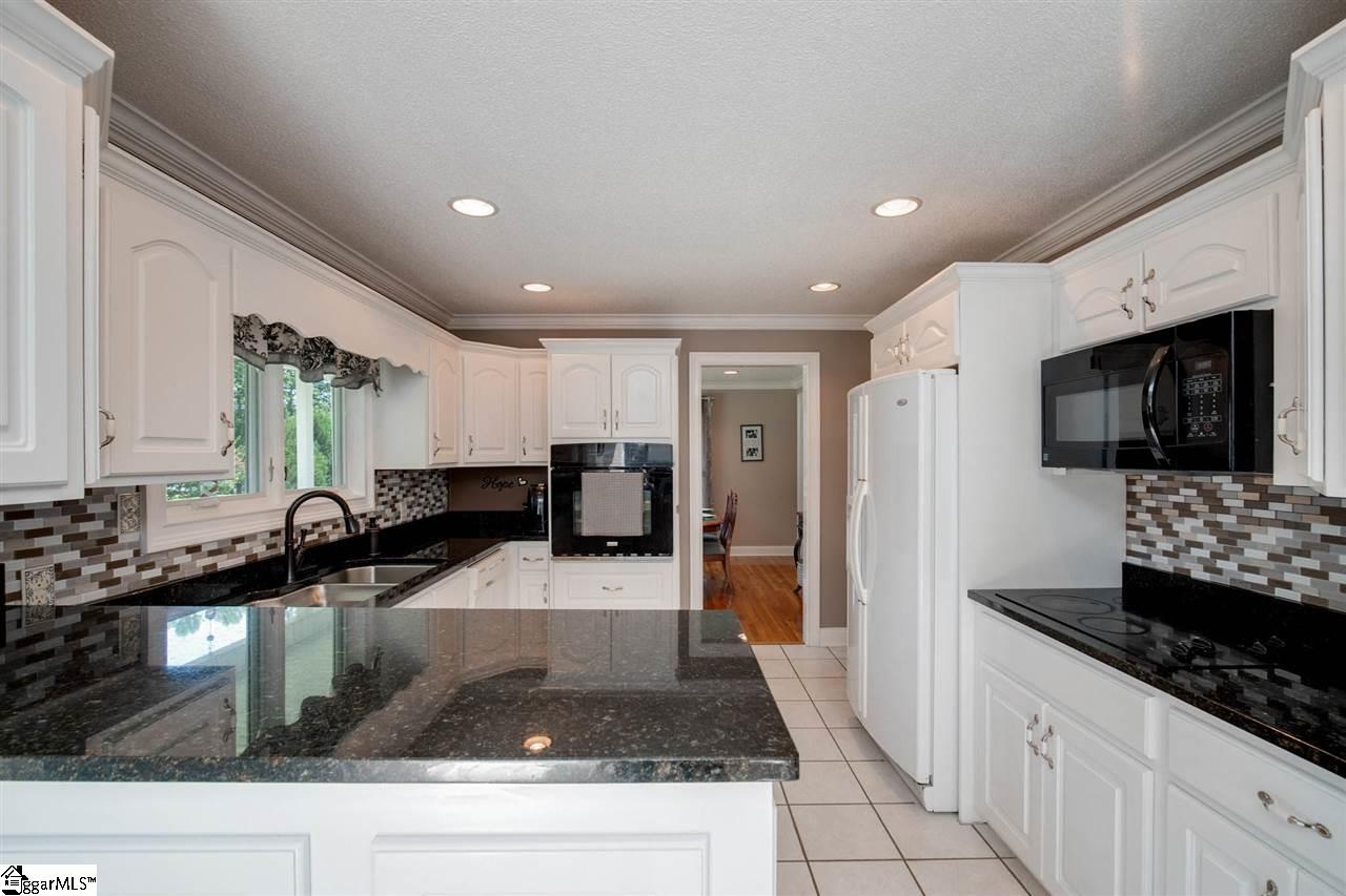 238 Oswego Road Townville, SC 29689 - Photo 9 of 34 Gallery Image 9