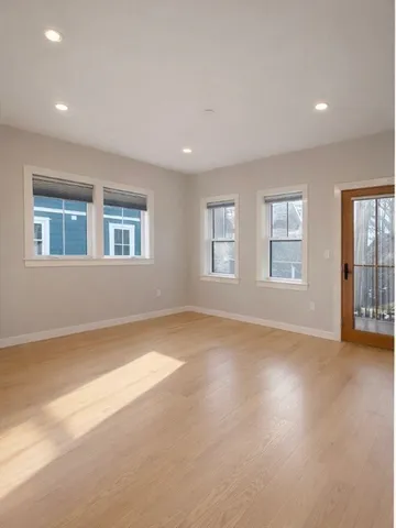 $5,400 | 99 Williams Street, Unit 4, Boston, MA 02130