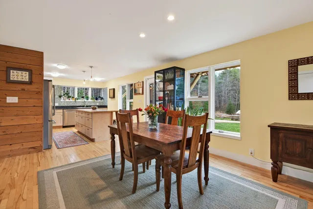 $899,000 | 28 Nyasa Lane, Brunswick, ME 04011