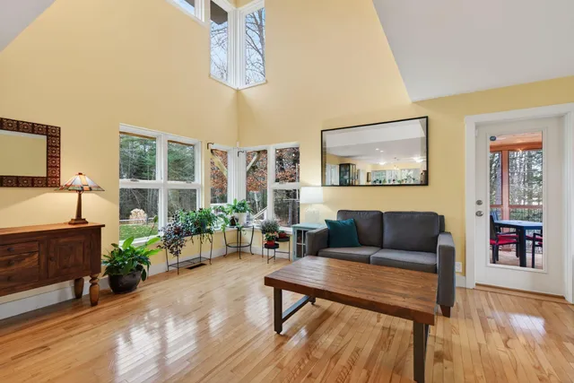 $899,000 | 28 Nyasa Lane, Brunswick, ME 04011