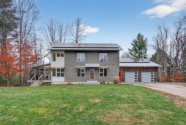 $899,000 | 28 Nyasa Lane, Brunswick, ME 04011