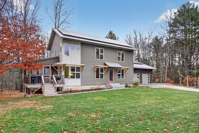 $899,000 | 28 Nyasa Lane, Brunswick, ME 04011