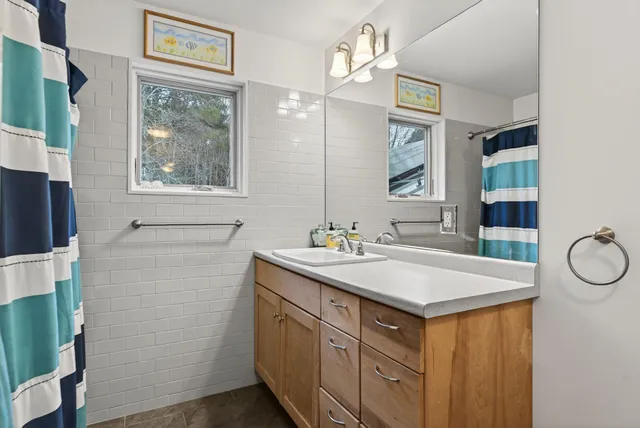 $849,000 | 28 Nyasa Lane, Brunswick, ME 04011