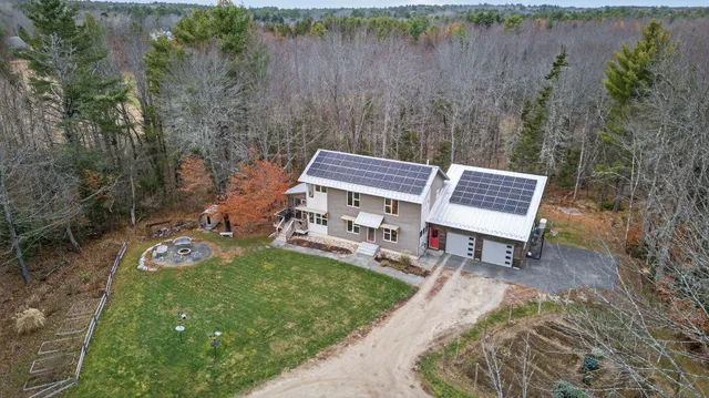 $899,000 | 28 Nyasa Lane, Brunswick, ME 04011