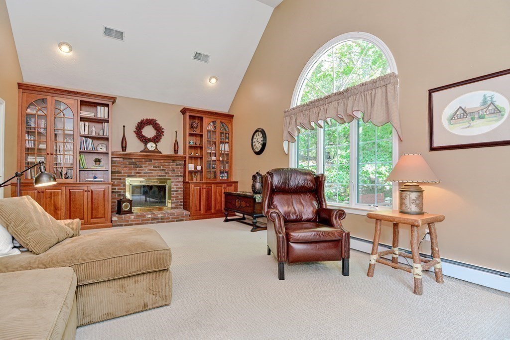 9 Eastmount Road Medfield, MA 02052 - Photo 15 of 40 Gallery Image 15