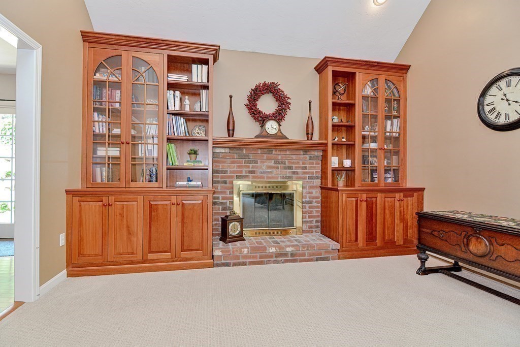 9 Eastmount Road Medfield, MA 02052 - Photo 16 of 40 Gallery Image 16