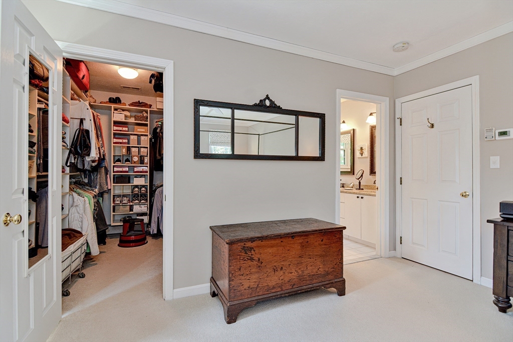 9 Eastmount Road Medfield, MA 02052 - Photo 22 of 40 Gallery Image 22