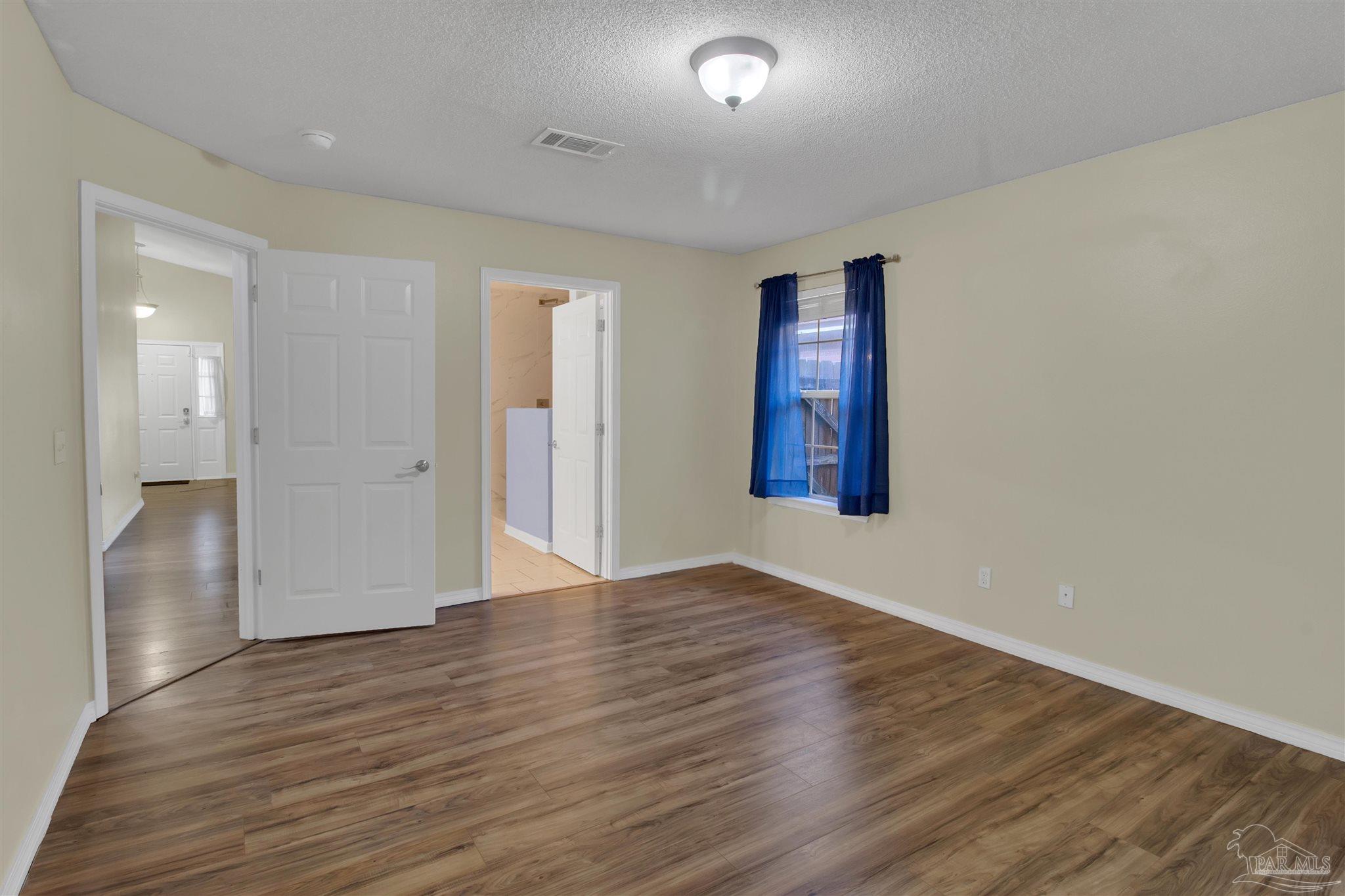 1772 Ivalea Circle Navarre, FL 32566 - Photo 17 of 35