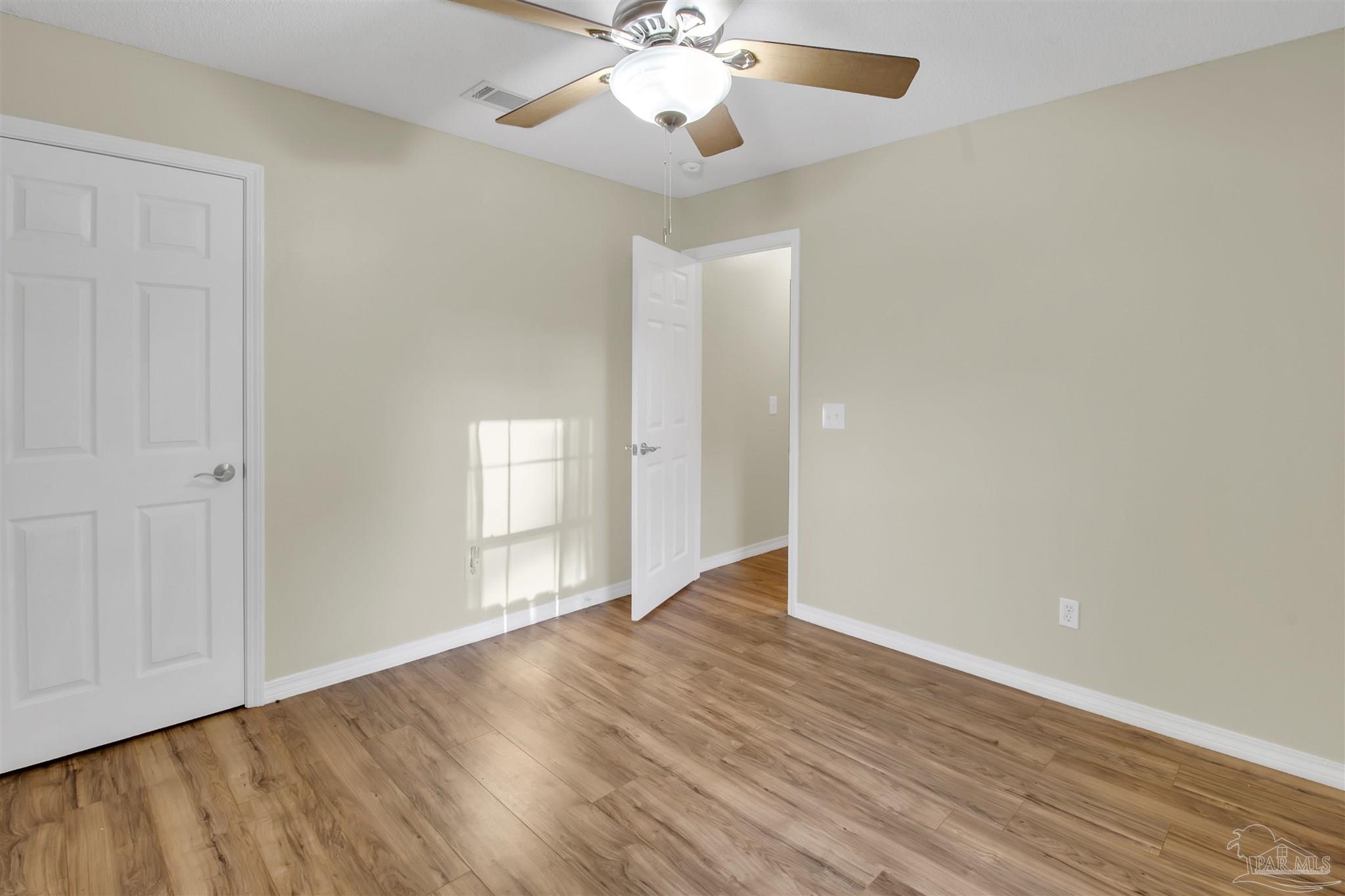 1772 Ivalea Circle Navarre, FL 32566 - Photo 24 of 35