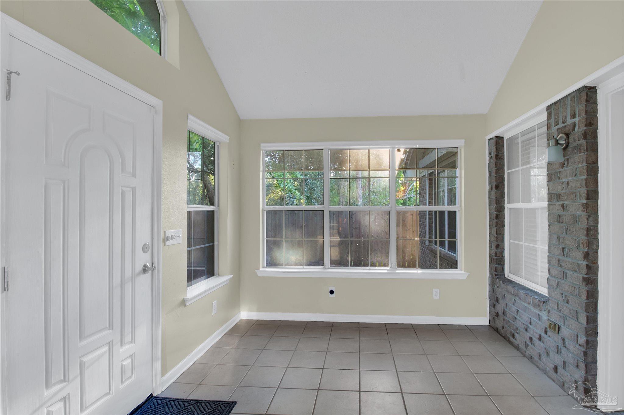 1772 Ivalea Circle Navarre, FL 32566 - Photo 31 of 35