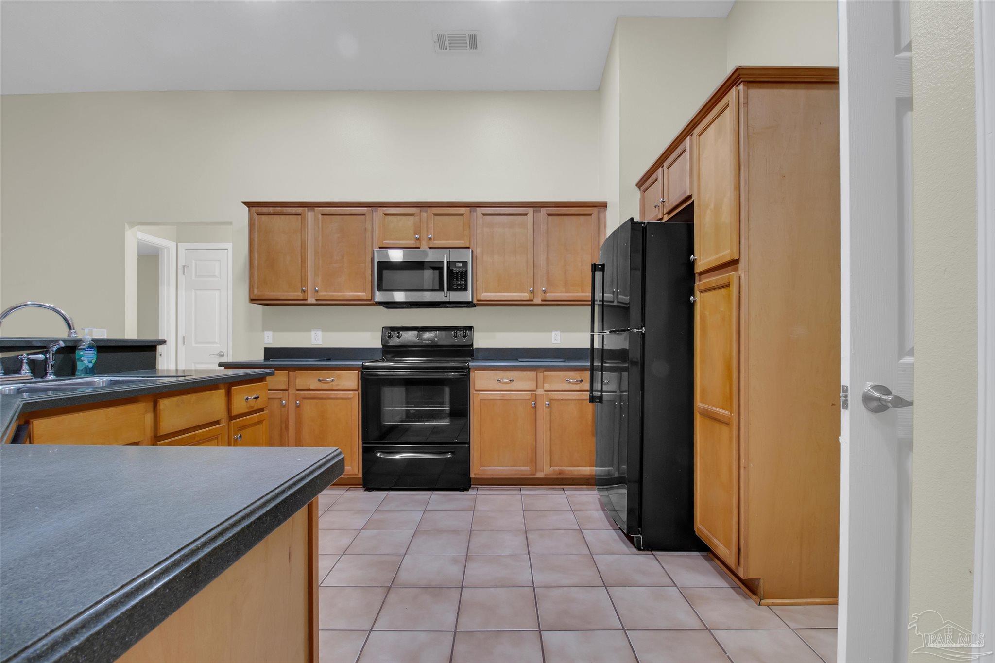 1772 Ivalea Circle Navarre, FL 32566 - Photo 7 of 35