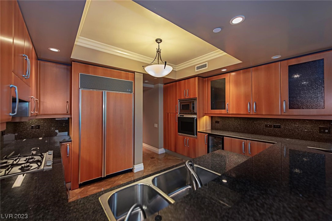 2747 Paradise Road, Unit 2103 Las Vegas, NV 89109 - Photo 5 of 12
