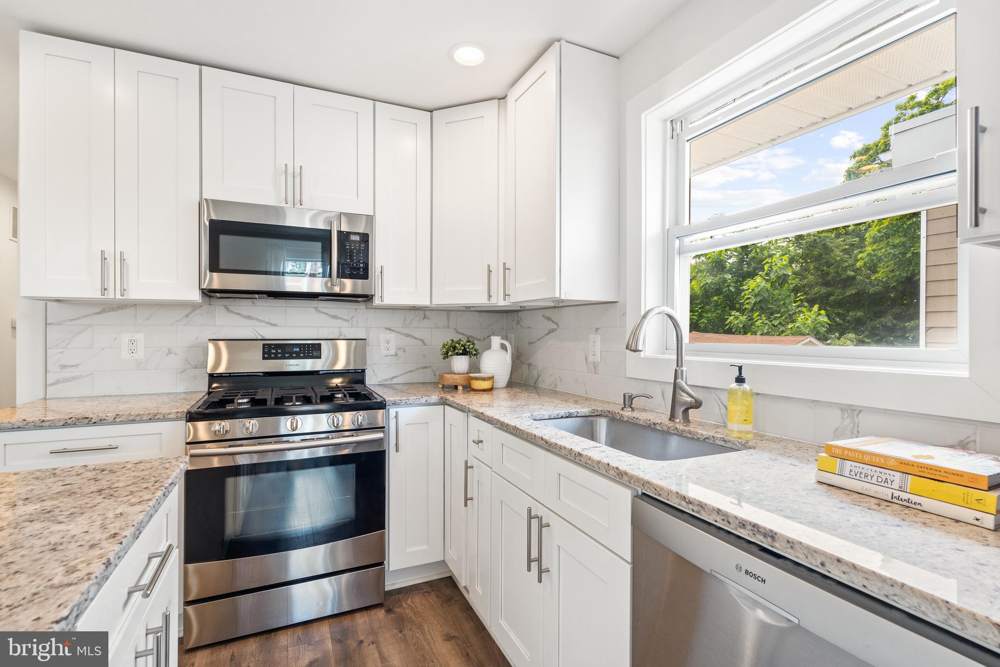 5221 C Street Southeast Washington, DC 20019 - Photo 11 of 34 Upgraded stainless steel applicances