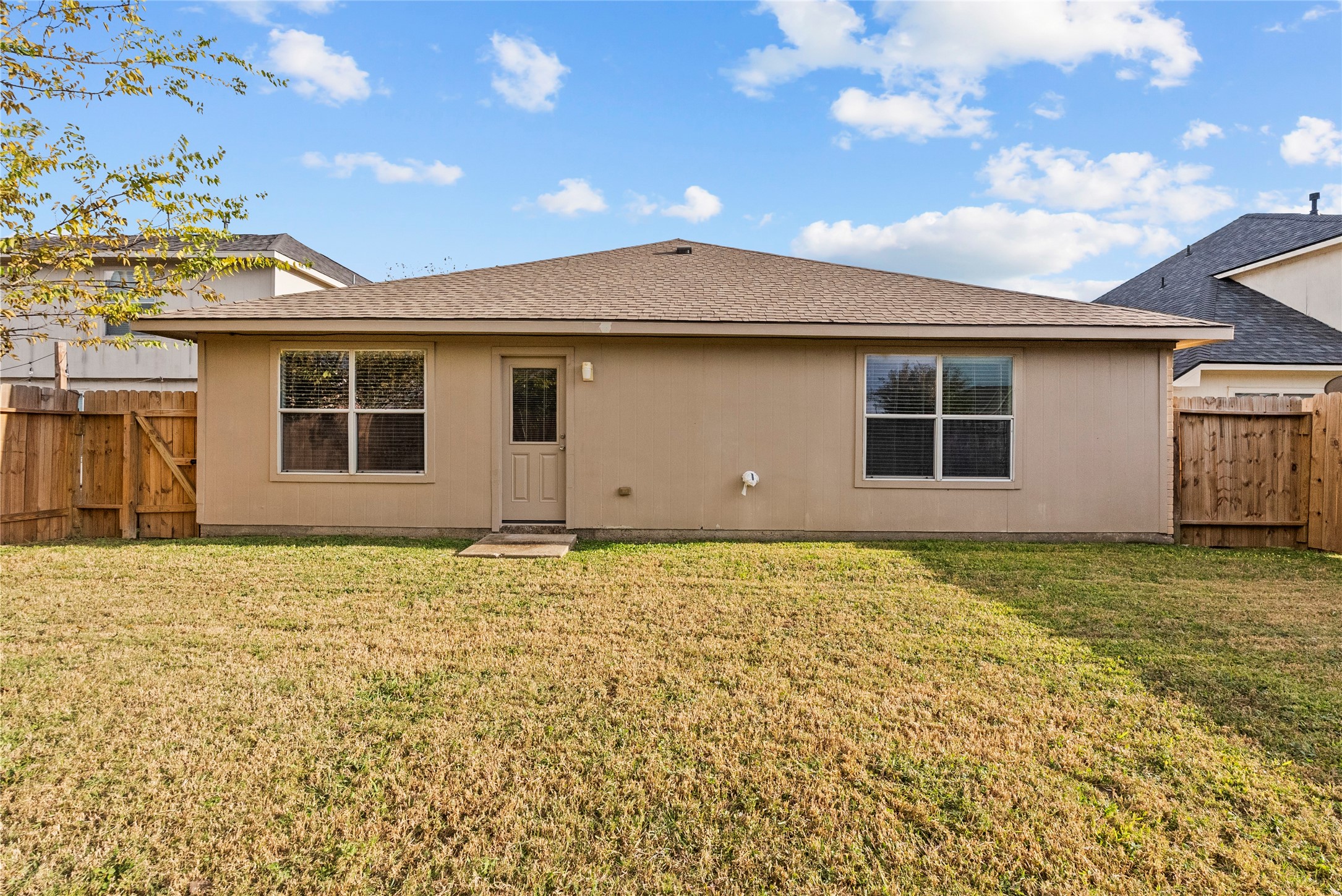 13431 Rural Oak Street Houston, TX 77034 - Photo 13 of 35