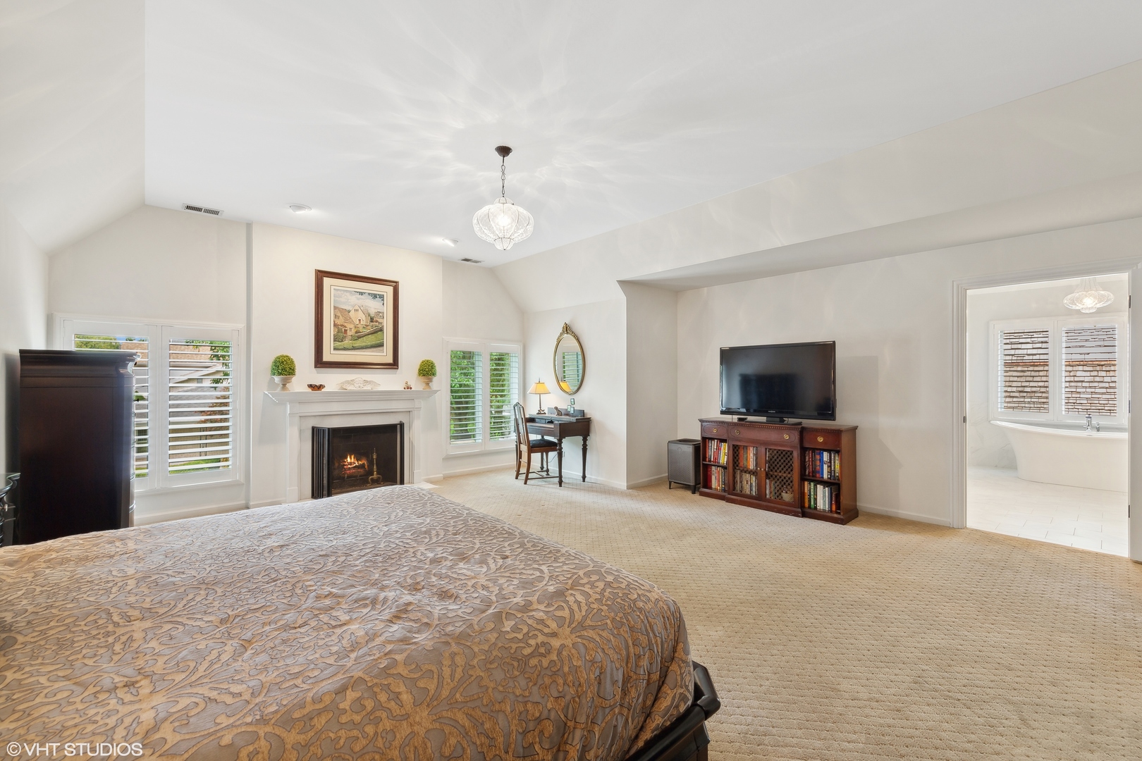 331 Fuller Road Hinsdale, IL 60521 - Photo 23 of 46 Gallery Image 23