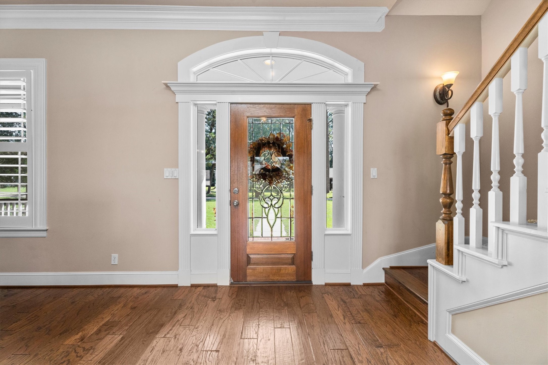 31627 Cedardale Street Magnolia, TX 77355 - Photo 11 of 47 Upon entering are beautiful floors, high ceilings, and the staircase to the second floor.