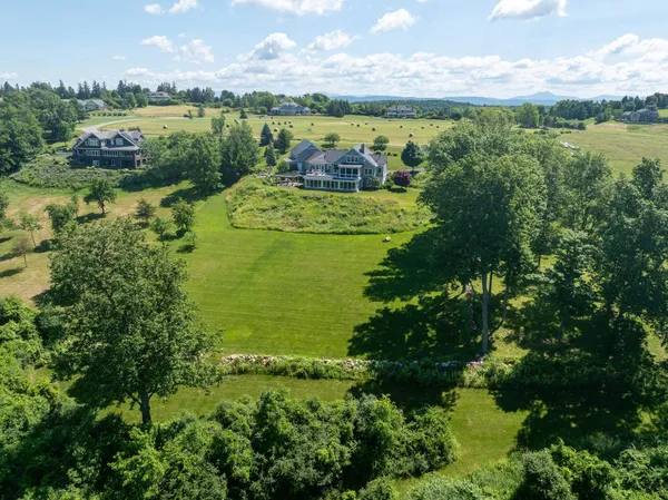 $2,850,000 | 900 Crosswind Road, Charlotte, VT 05445