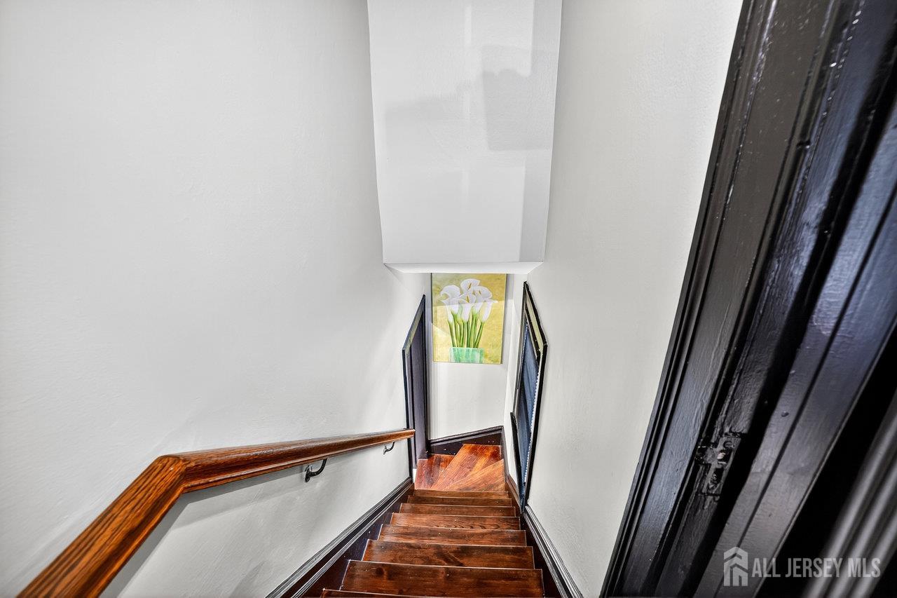 101 West Hill Road Colonia, NJ 07067 - Photo 25 of 52 a view of balcony with furniture