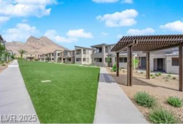 $2,500 | 11462 Crimson Ledge Avenue, Las Vegas, NV 89138