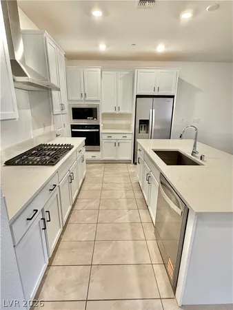 $2,500 | 11462 Crimson Ledge Avenue, Las Vegas, NV 89138