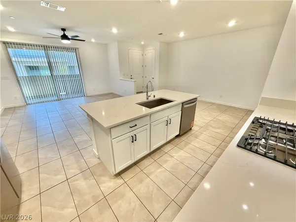 $2,500 | 11462 Crimson Ledge Avenue, Las Vegas, NV 89138