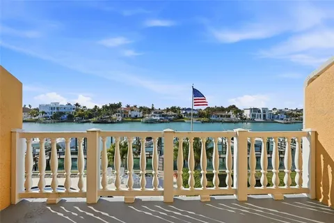 $899,000 | 544 Pinellas Bayway South, Unit TH13, Tierra Verde, FL 33715