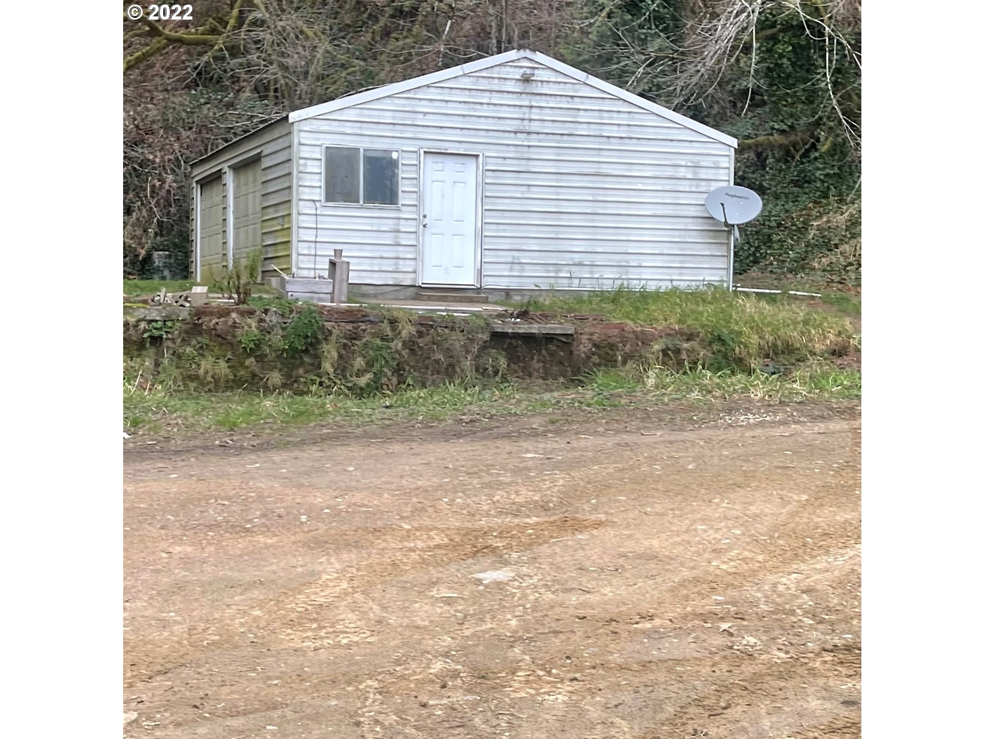 7612 Lower Smith River Road Reedsport, OR 97467 - Photo 2 of 12 Gallery Image 2