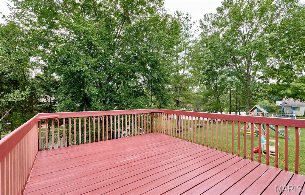 241 Valleyoak Court Ballwin, MO 63021 - Photo 50 of 53