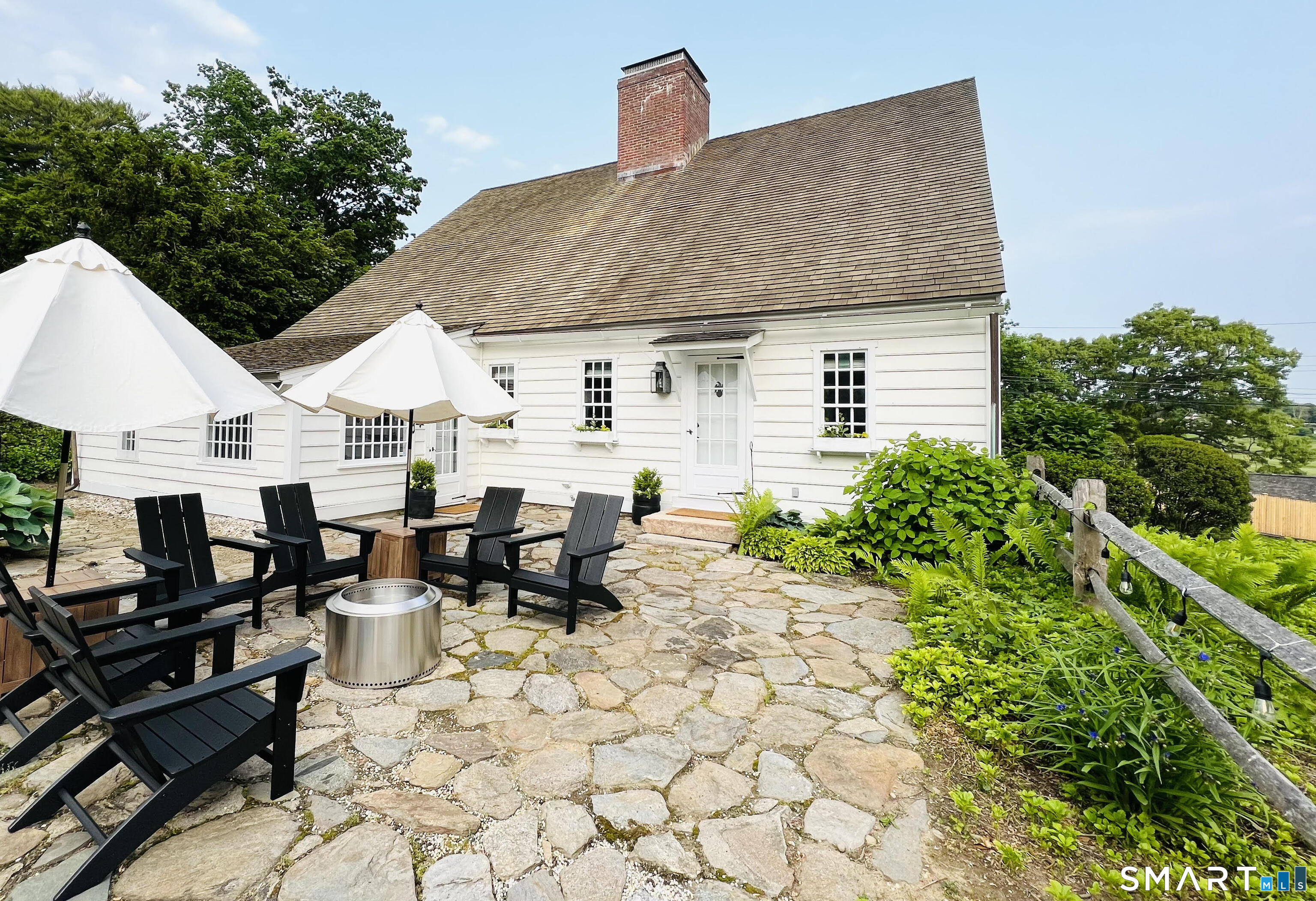 450 Harbor Road Fairfield, CT 06890 - Photo 1 of 13