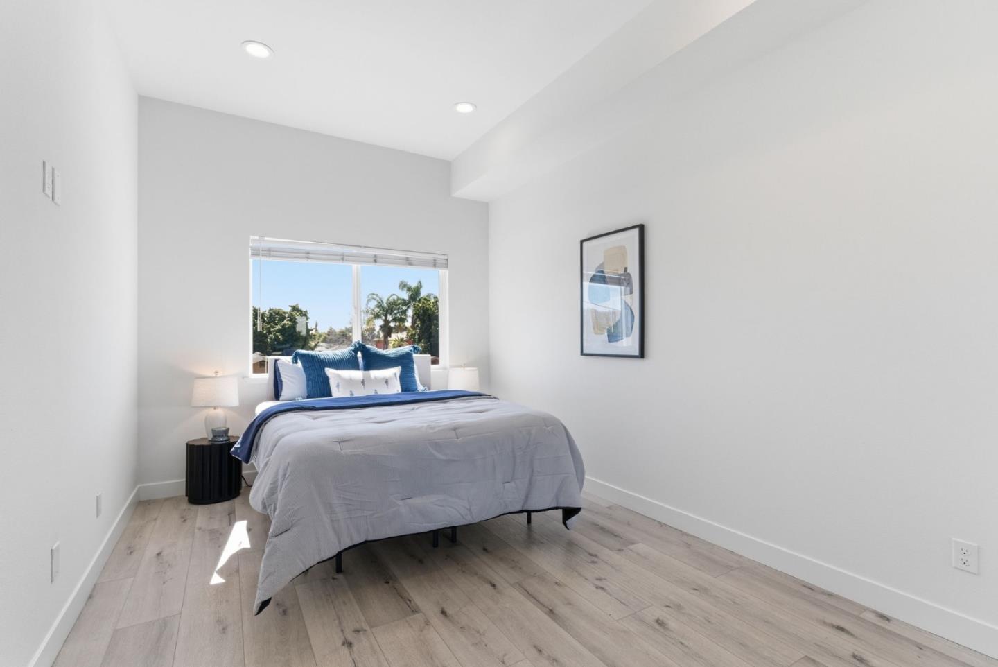 538 Dean Street Hayward, CA 94541 - Photo 19 of 25 a bedroom with a bed and a window