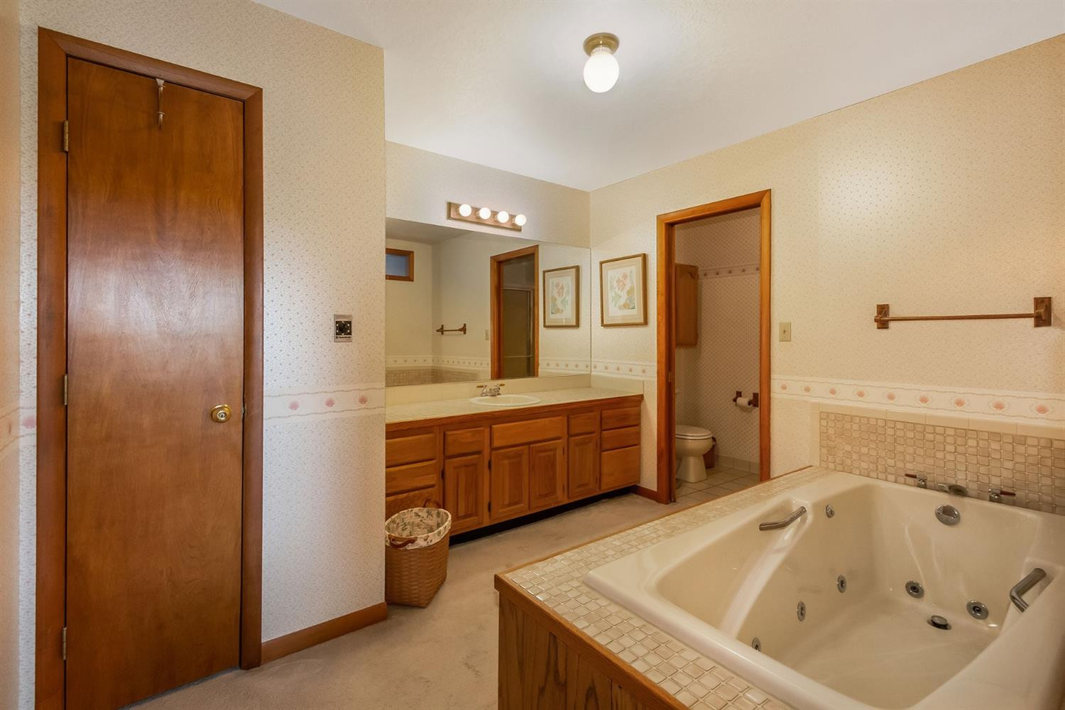 6950 Lingane Road Chelsea, MI 48118 - Photo 18 of 27 Photo 18