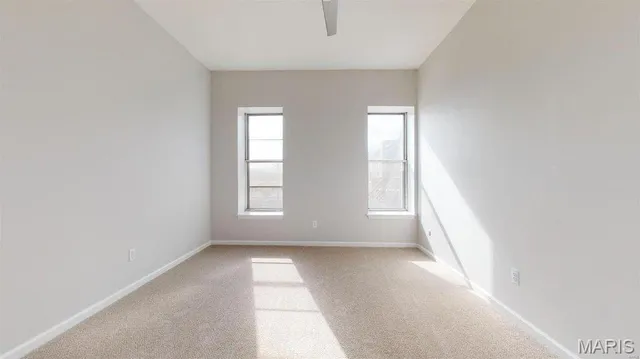 $1,900 | 4256 Maryland Avenue, Unit 3E, St. Louis, MO 63108