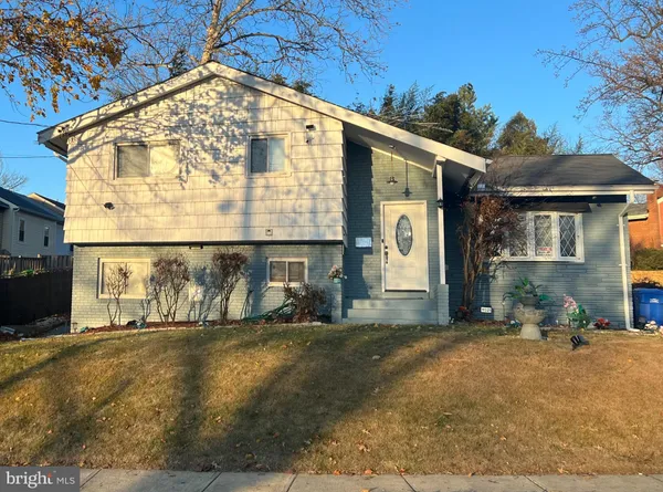 $559,900 | 11321 College View Drive, Silver Spring, MD 20902