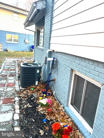 $559,900 | 11321 College View Drive, Silver Spring, MD 20902