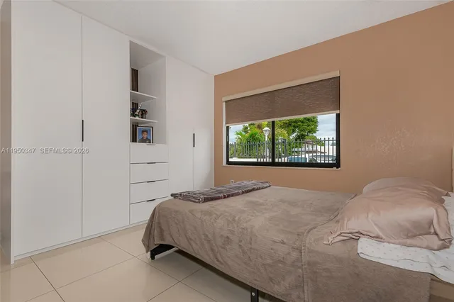 $474,000 | 5565 Northwest 194th Lane, Miami Gardens, FL 33055