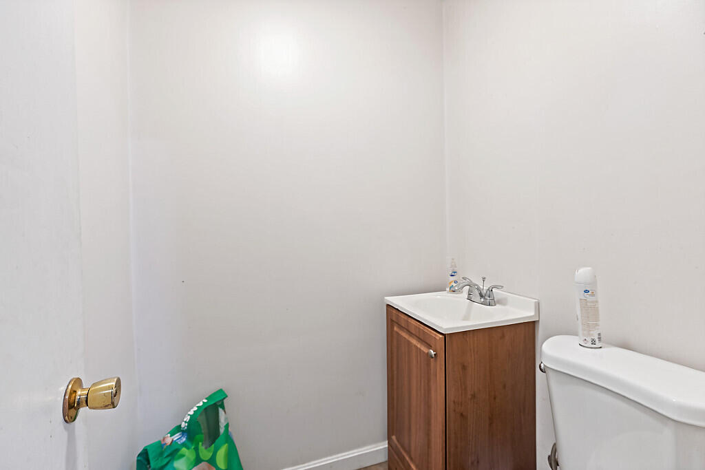 733 Middle Road Skowhegan, ME 04976 - Photo 42 of 58 42 private bath off of the 4th bedroom