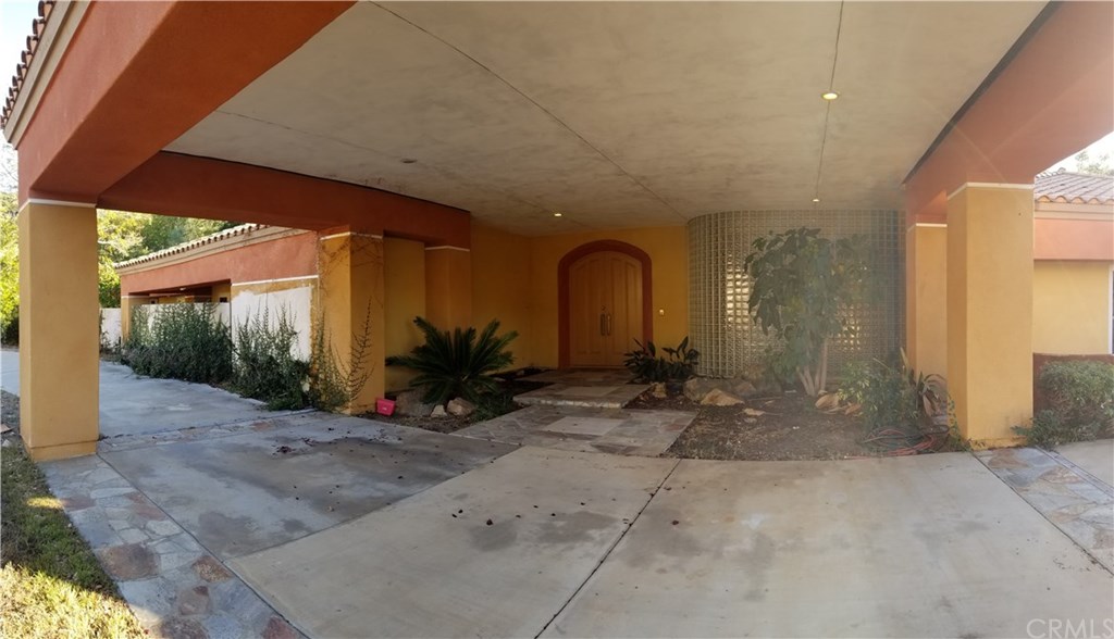 45700 Adler Lane Temecula, CA 92590 - Photo 2 of 17