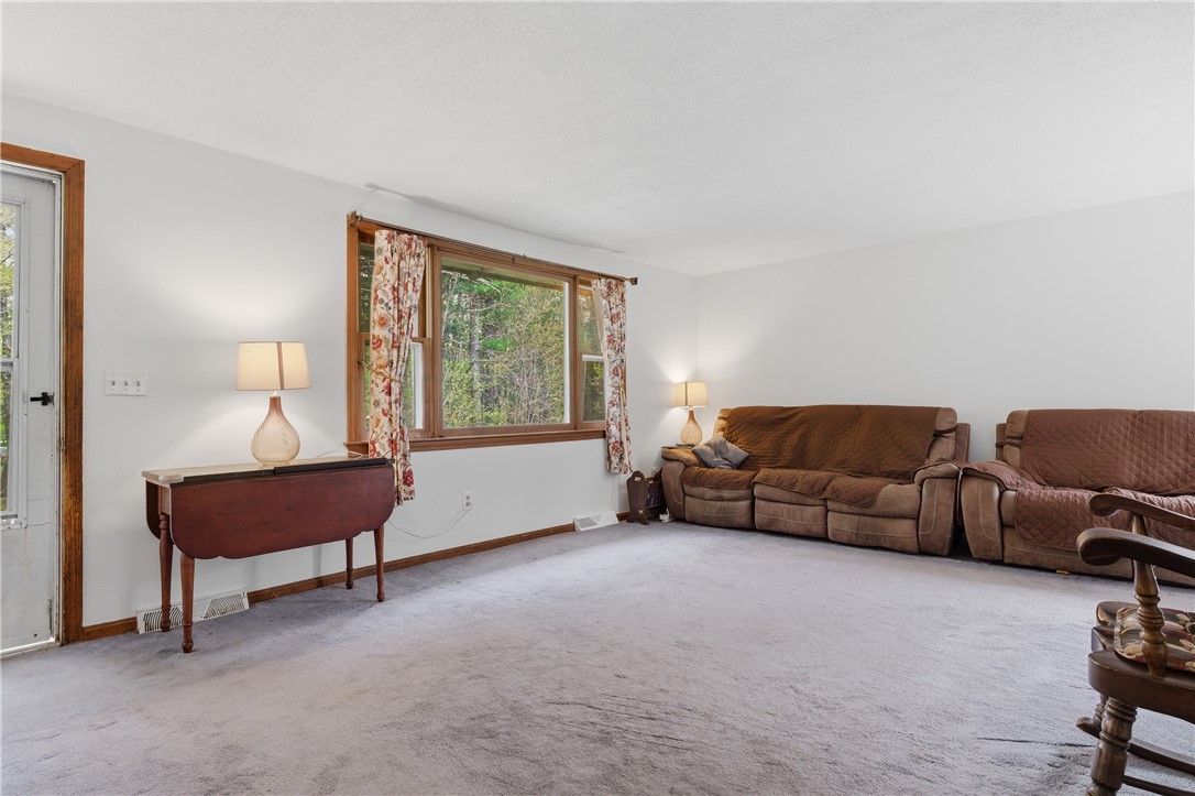 90 Pulaski Road Glocester, RI 02814 - Photo 15 of 42