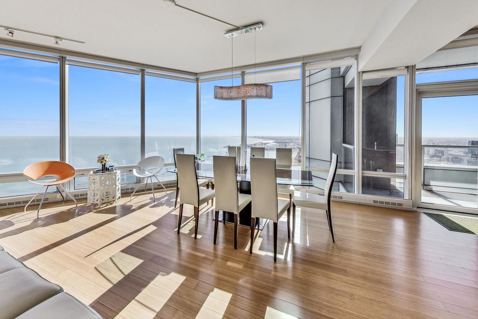 340 East Randolph Street, Unit 4901 Chicago, IL 60601 - Photo 8 of 50
