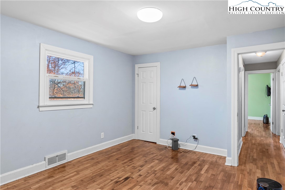 133 South Street Elkin, NC 28621 - Photo 13 of 24 a view of an empty room