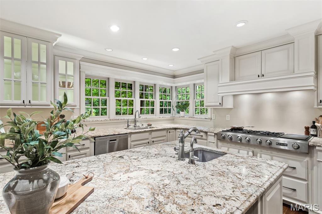 10928 Clayton Road St. Louis, MO 63131 - Photo 40 of 89 Gallery Image 40