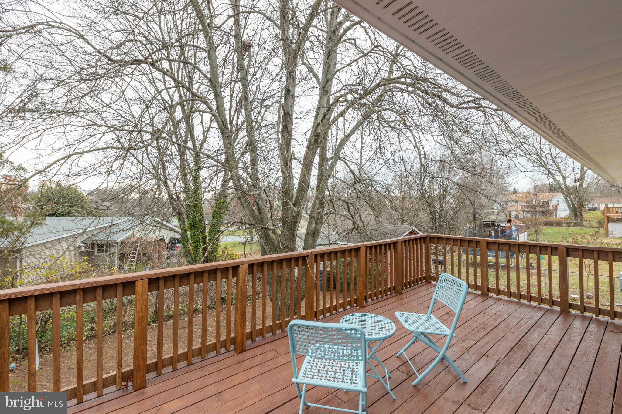 1012 South Hoga Road Sterling, VA 20164 - Photo 13 of 31 Gallery Image 13