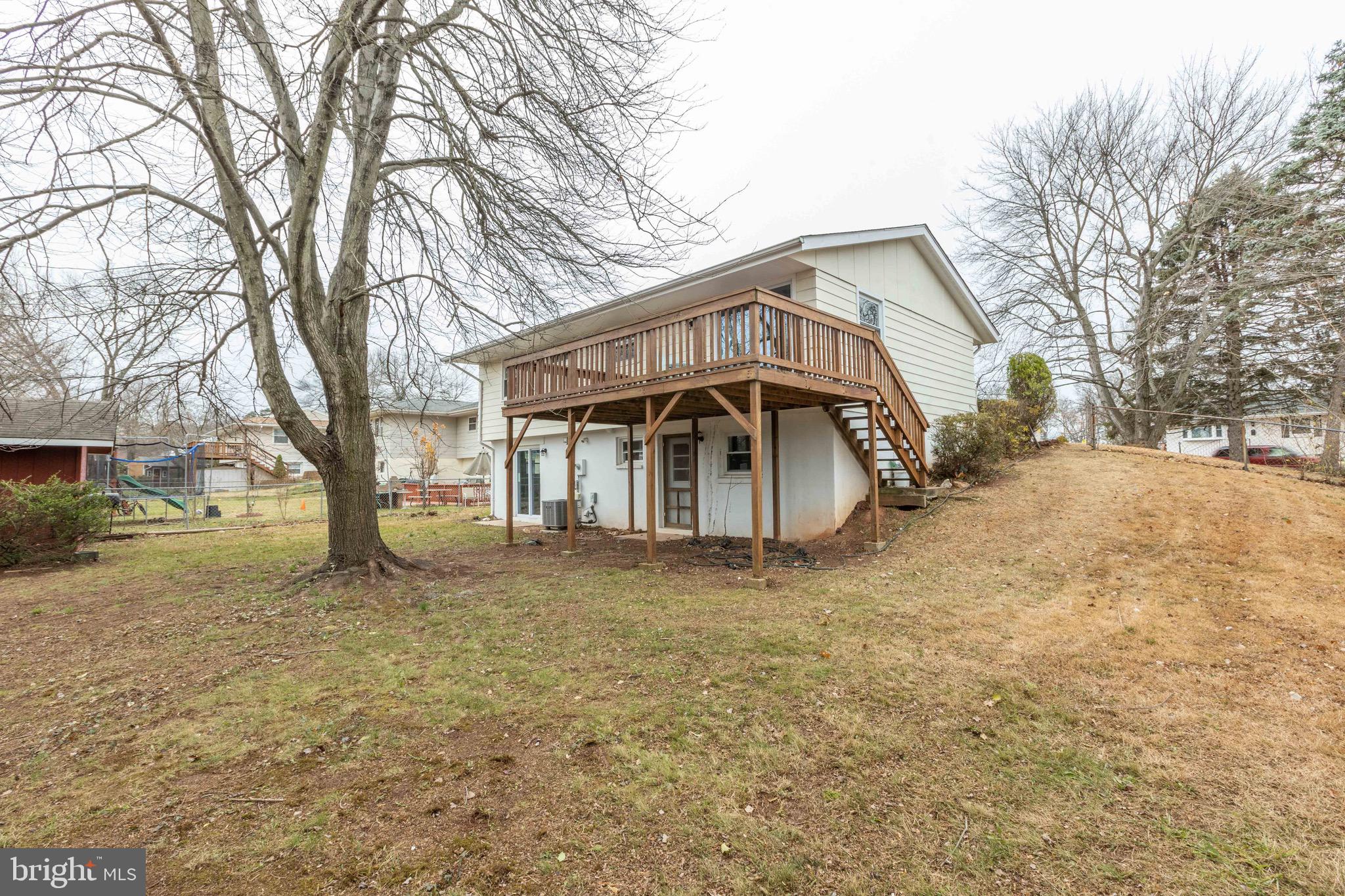 1012 South Hoga Road Sterling, VA 20164 - Photo 29 of 31 Gallery Image 29